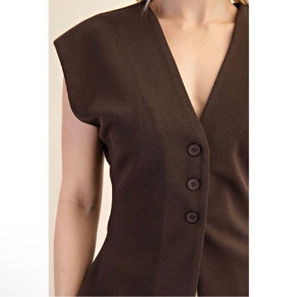 NWT Brown Structured V-Neck Button Vest Top | Minimalist Chic - Picture 5 of 5